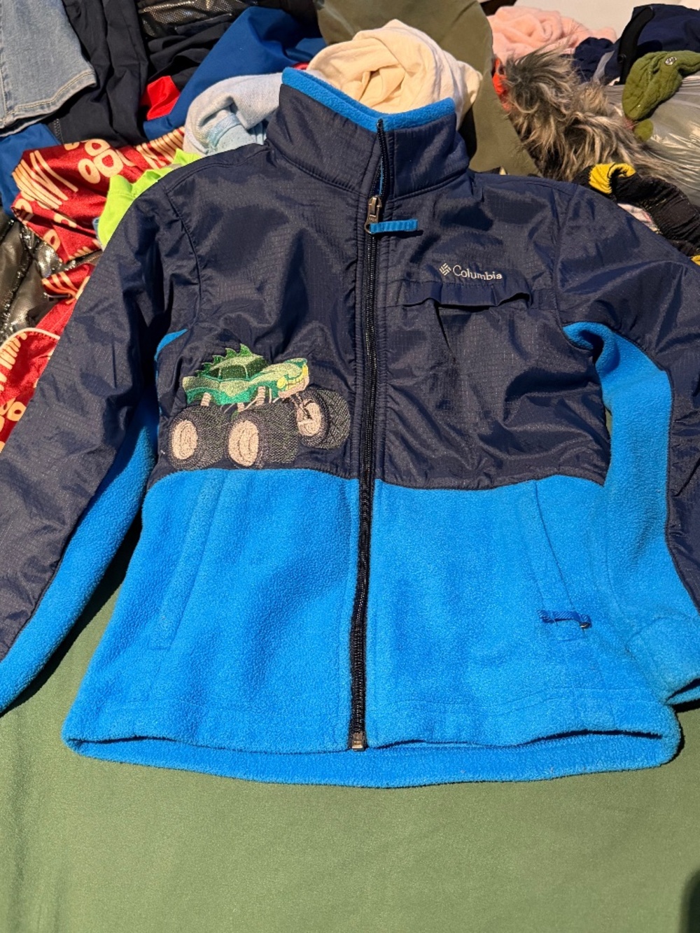 Monster truck Columbia fleece size 8